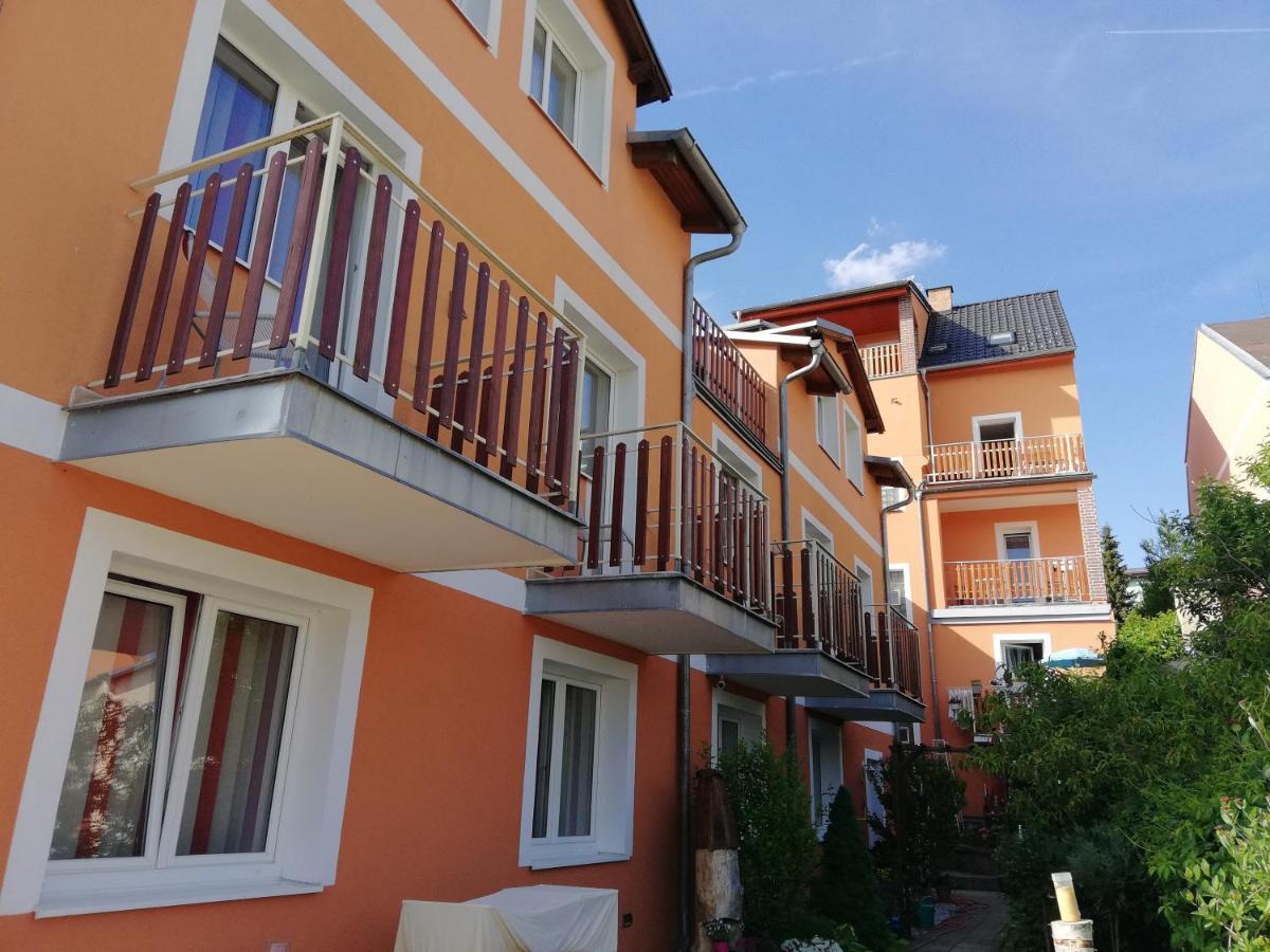 Three Apartment Františkovy Lázně Εξωτερικό φωτογραφία